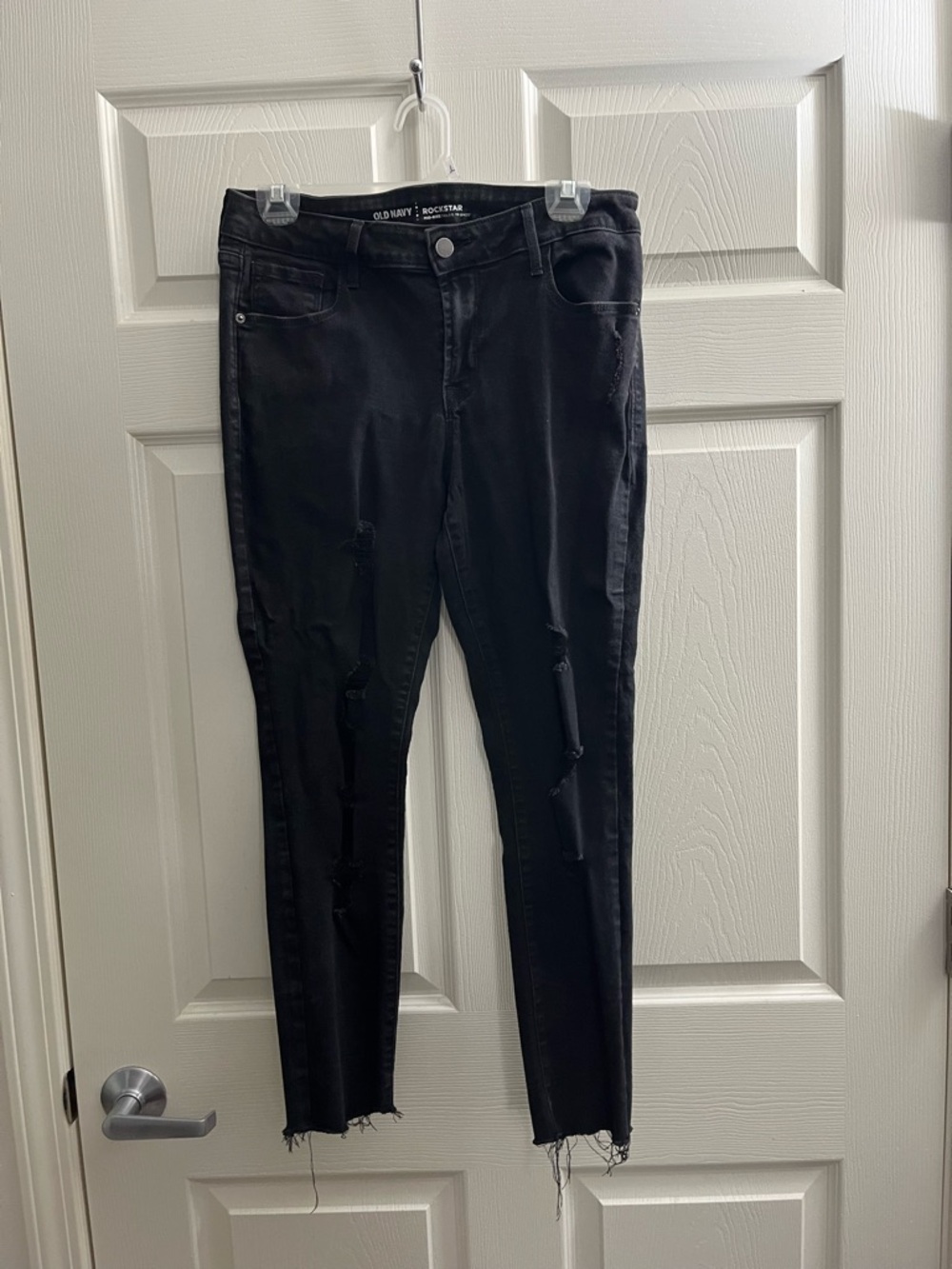 Old Navy Black Distressed Skinny Jeans - Rockstar